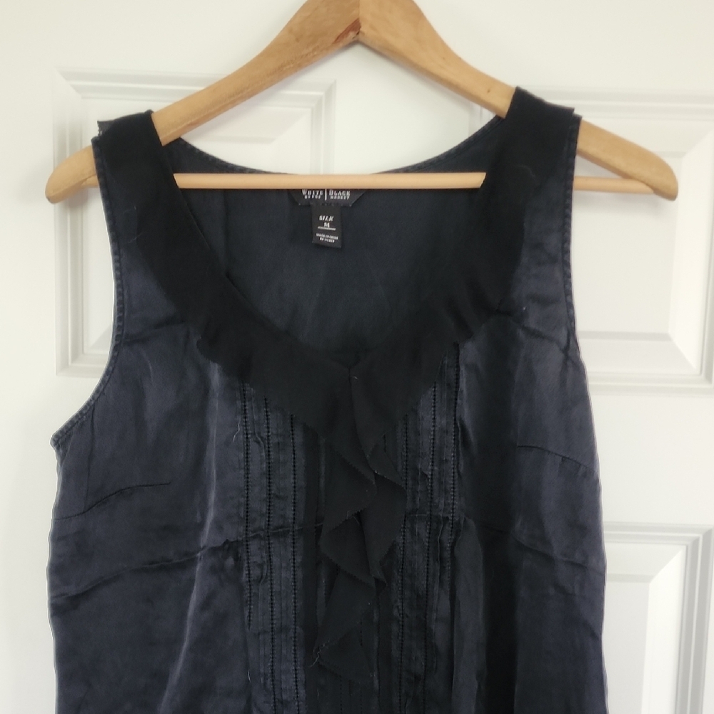 Black Sleeveless Top